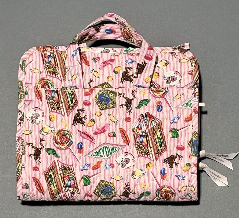 Vera Bradley Harry Potter Honeydukes Hanging Travel Organizer Toiletries NWT